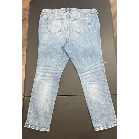 Torrid Boyfriend Straight Jeans Womens 18R Distressed Vintage Stretch Denim - Picture 10 of 10